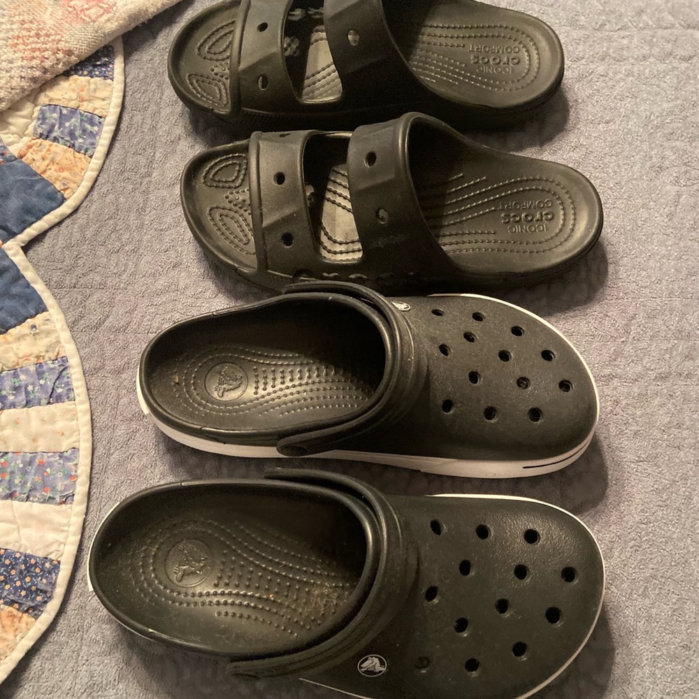 CROCS Black Slide and Clog Set unisex  men’s 7 and 8 women’s 9 and 10